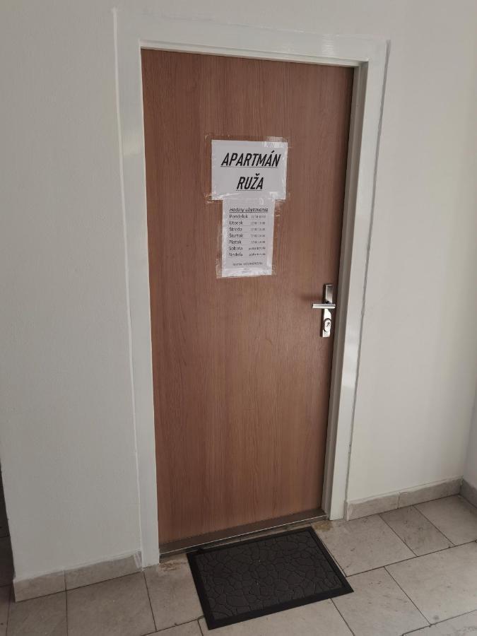 Apartman Ruza Ружомберок Экстерьер фото