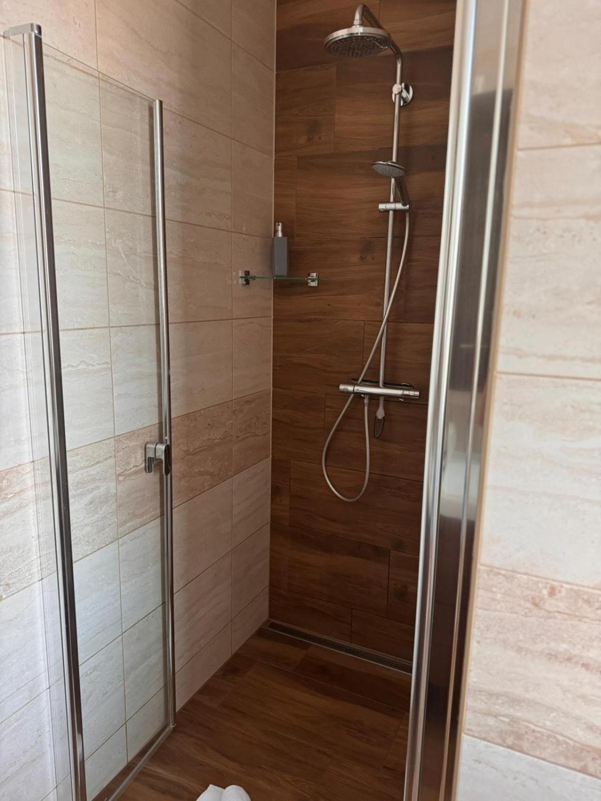 Apartman Ruza Ружомберок Экстерьер фото